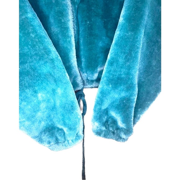 Victoria’s Secret Know One Cares Green teddy Jacket - Picture 3 of 5